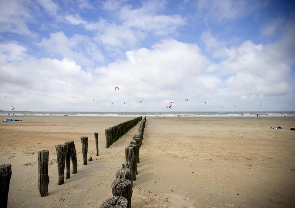 7E Verdiep Appartement Op De Zeedijk In Knokke Voor Max 6 Personen Exterior foto